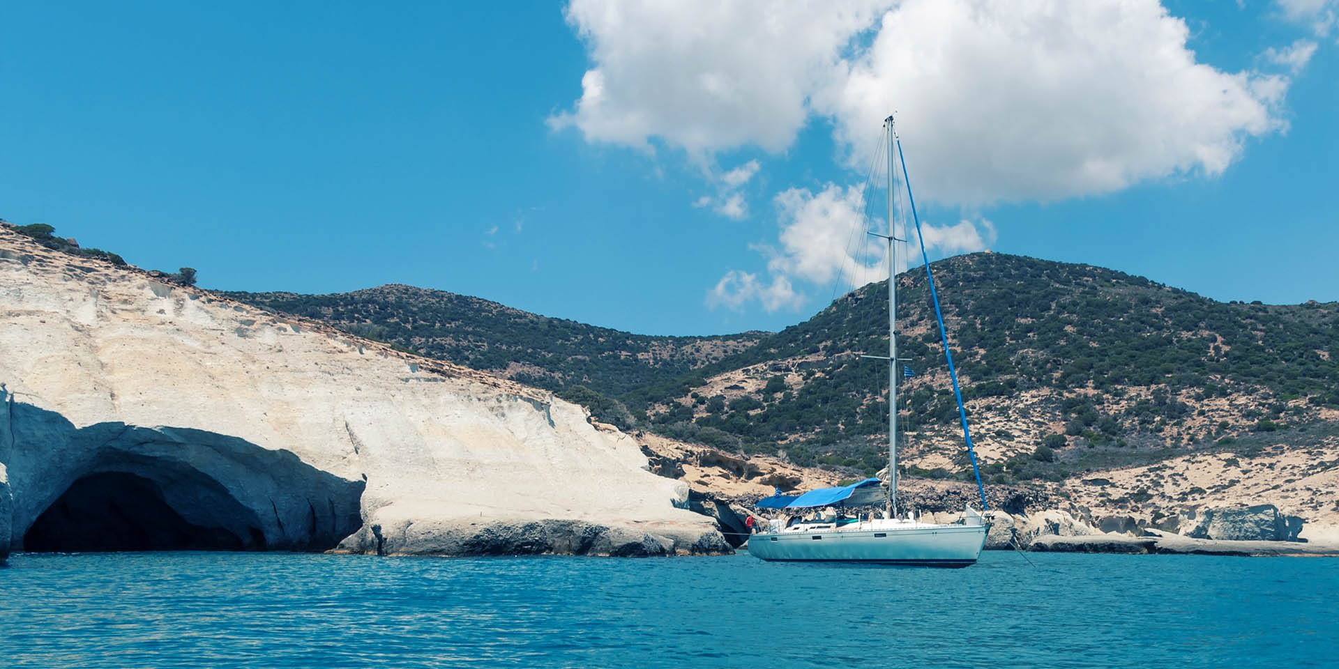 ARK Sailing Milos sailing